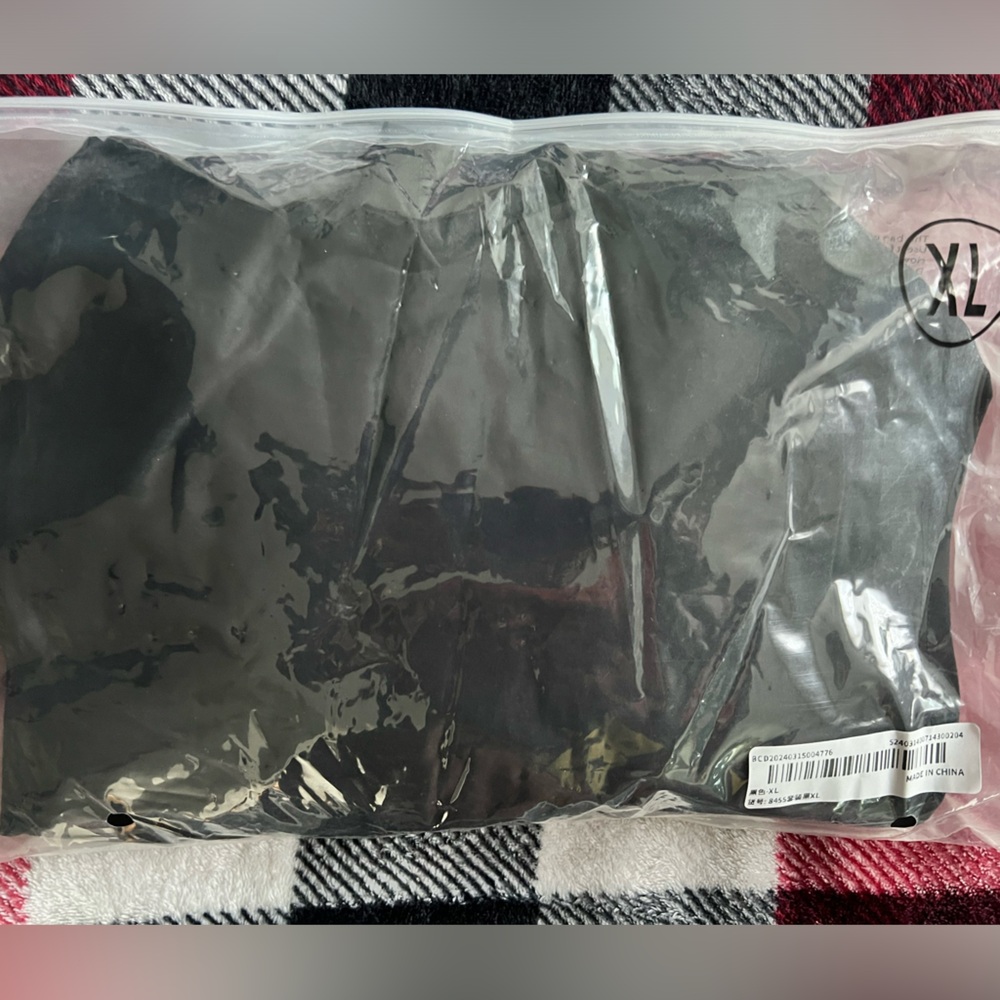 Tracksuit set - Picture 5 of 7